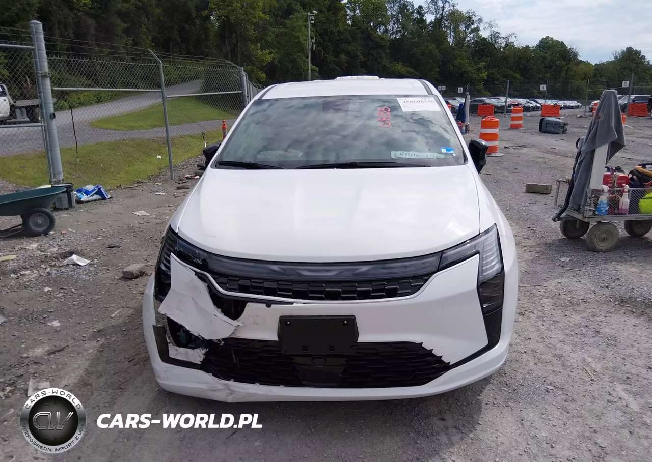 2027 Chrysler Pacifica VIN:2C4RC1BG8VR587561 - 12