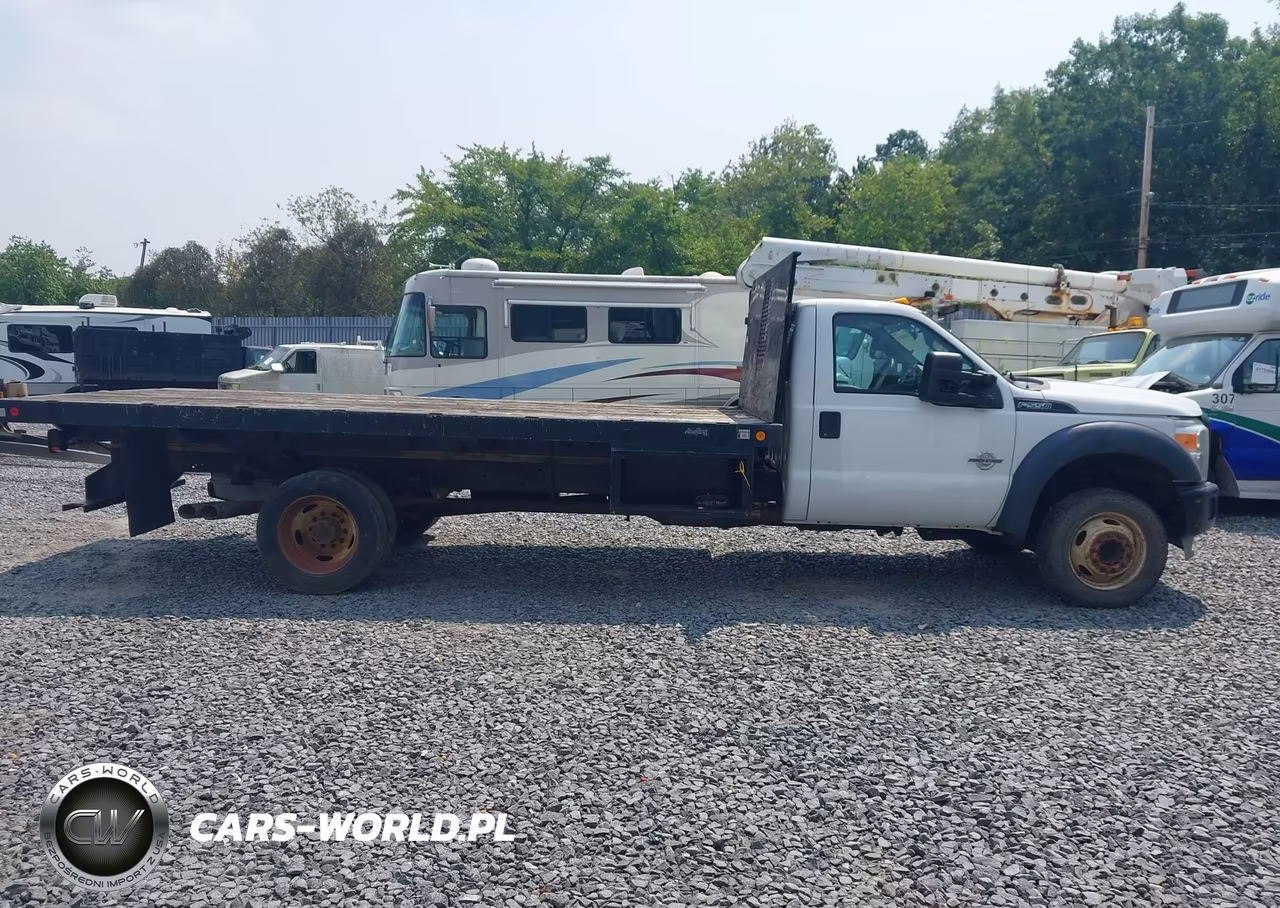 2013 Ford F-550 Chassis Xl VIN:1FDUF5GT6DEB53693 - 13