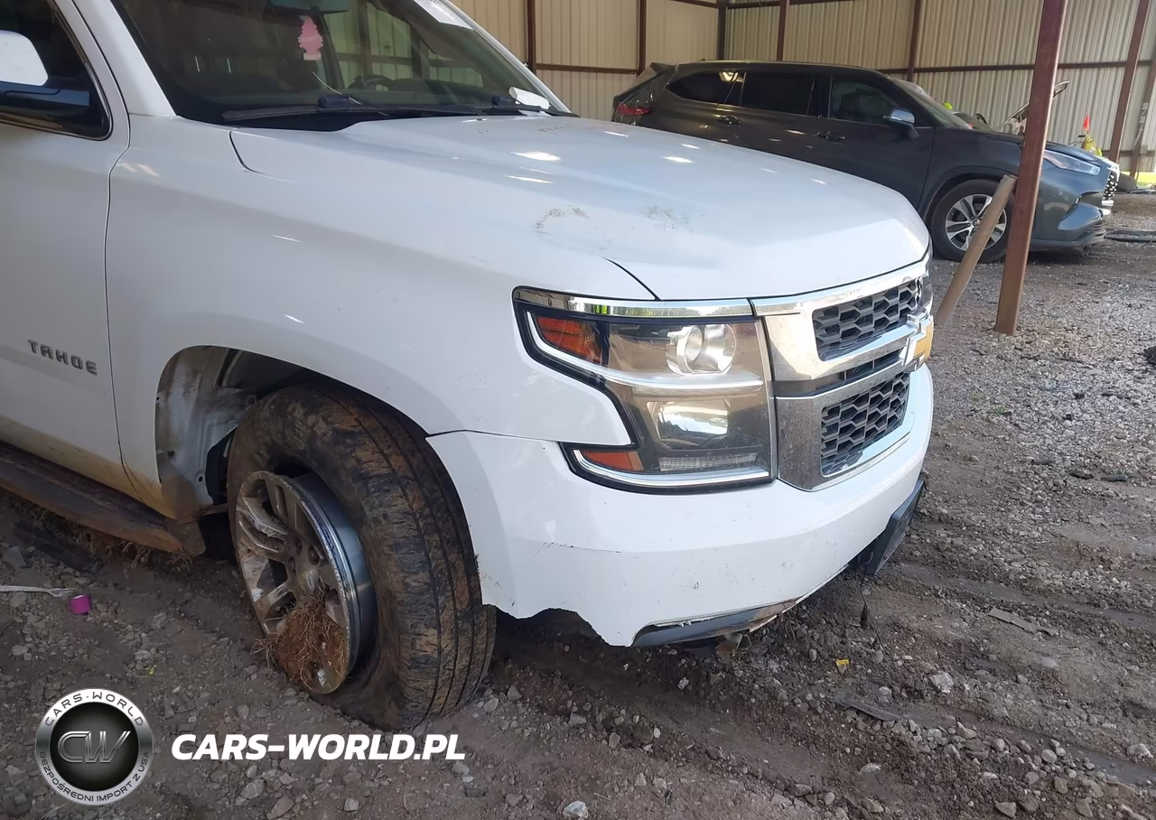 2017 Chevrolet Tahoe Ls VIN:1GNSCAKC7HR401623 - 6