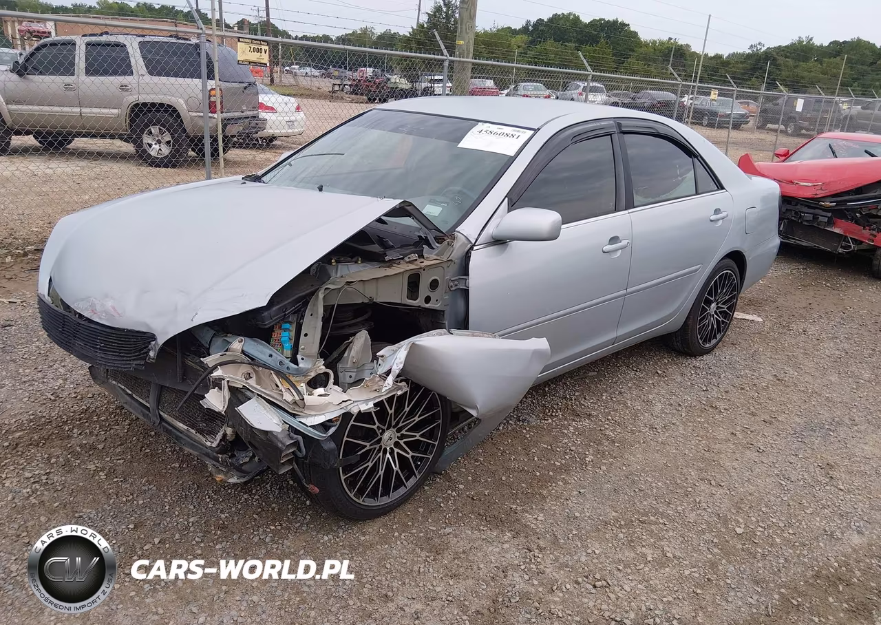 2005 Toyota Camry Le VIN:4T1BE32K55U640842 - 2