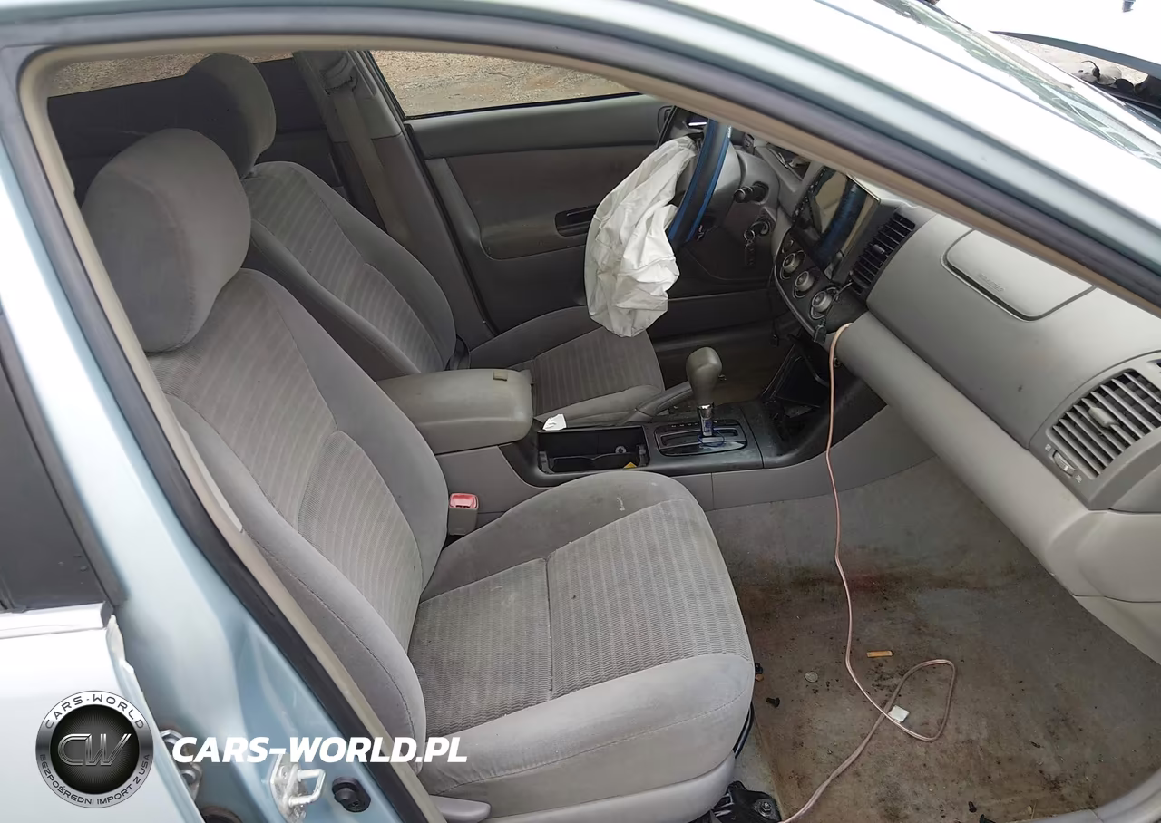 2005 Toyota Camry Le VIN:4T1BE32K55U640842 - 5