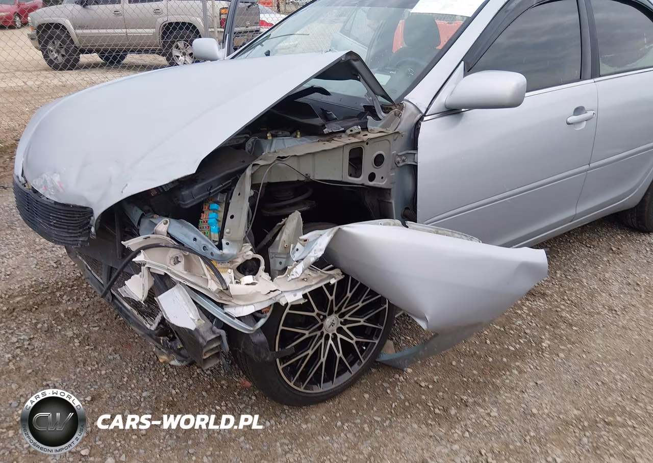 2005 Toyota Camry Le VIN:4T1BE32K55U640842 - 6