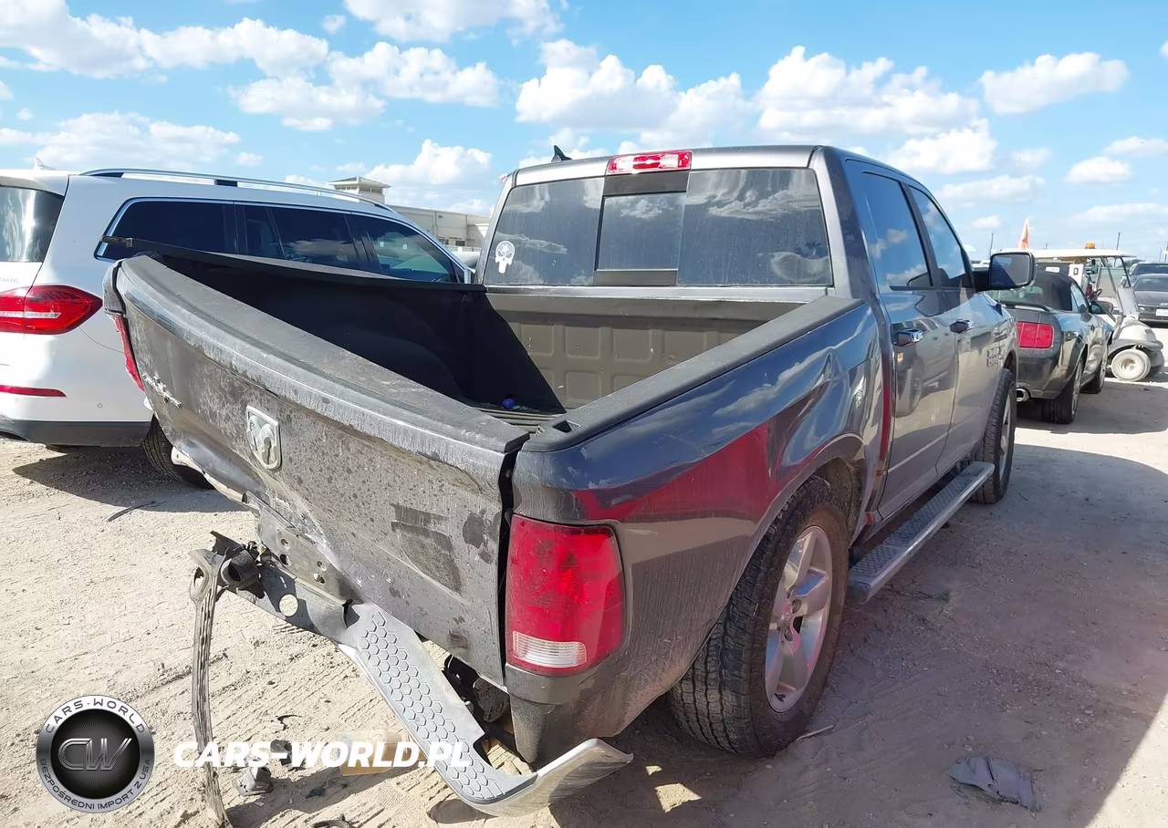 2015 Ram 1500 Lone Star VIN:1C6RR6LT7FS554548 - 4