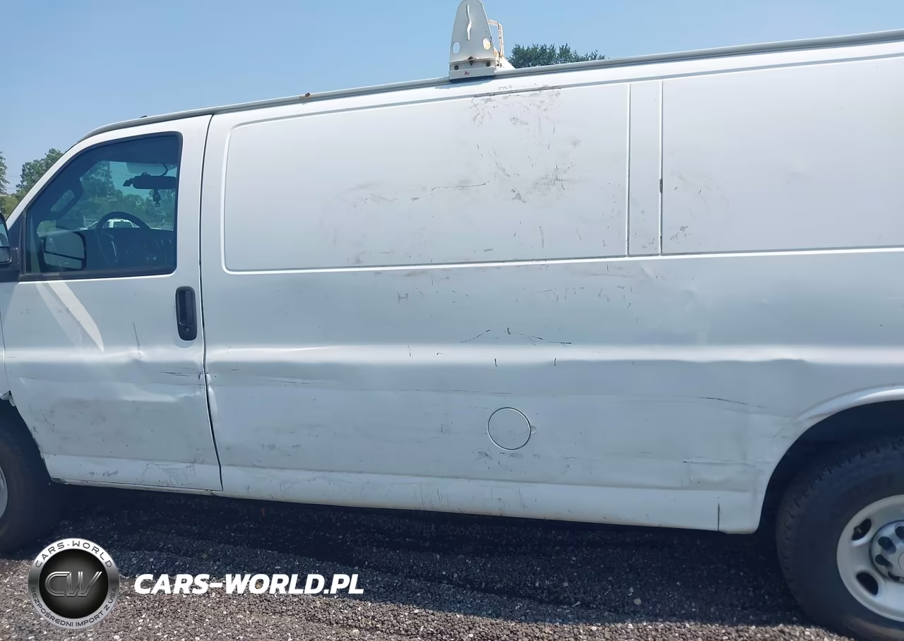 2019 Chevrolet Express 2500 Cargo Utility - Service Van VIN:1GCWGBFP7K1204118 - 14