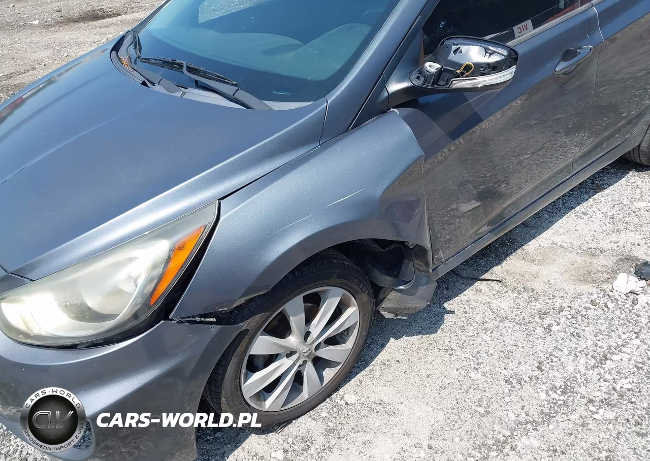 2013 Hyundai Accent Se VIN:KMHCU5AE5DU090054 - 13