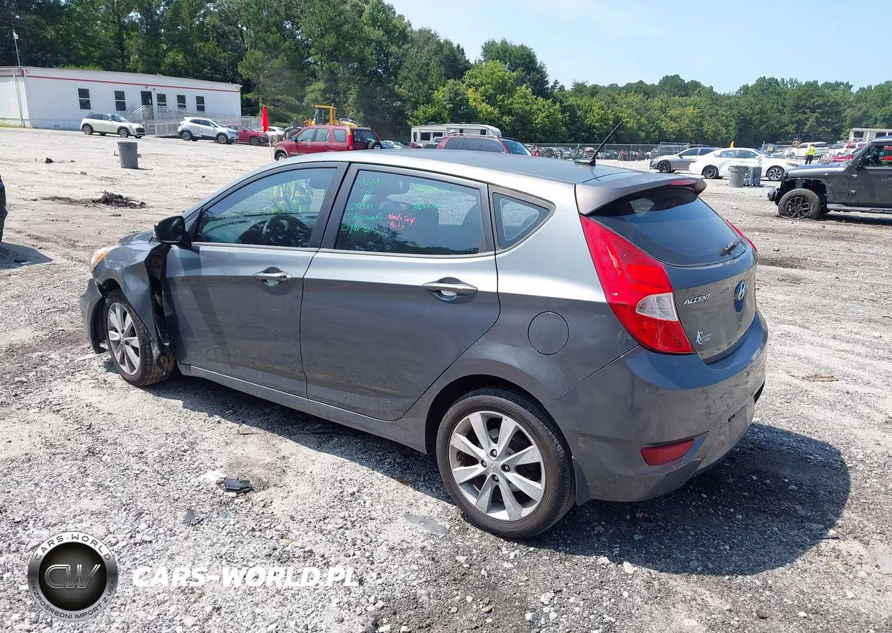 2013 Hyundai Accent Se VIN:KMHCU5AE5DU090054 - 3