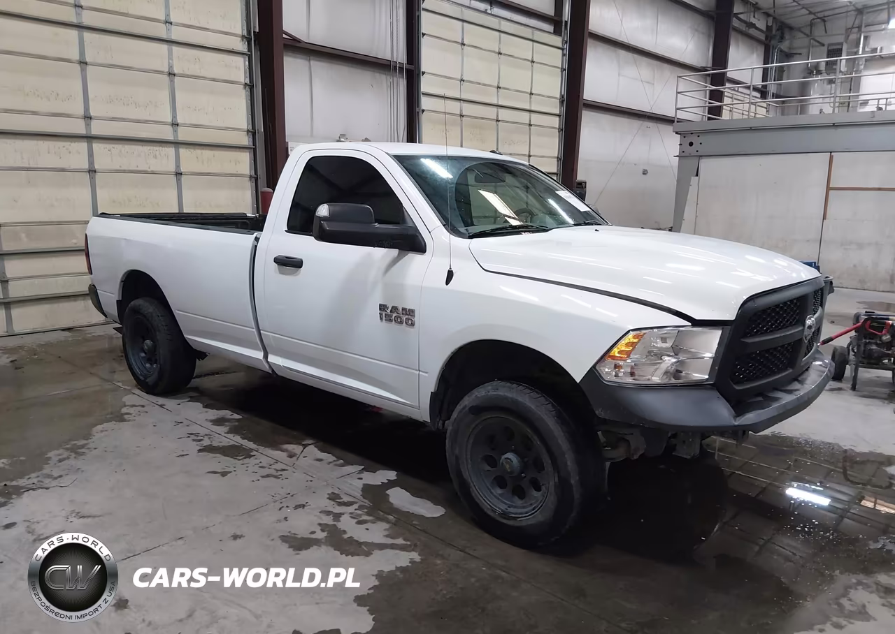 2017 Ram 1500 Tradesman 4X4 8' Box – zdjęcie 1 z 16