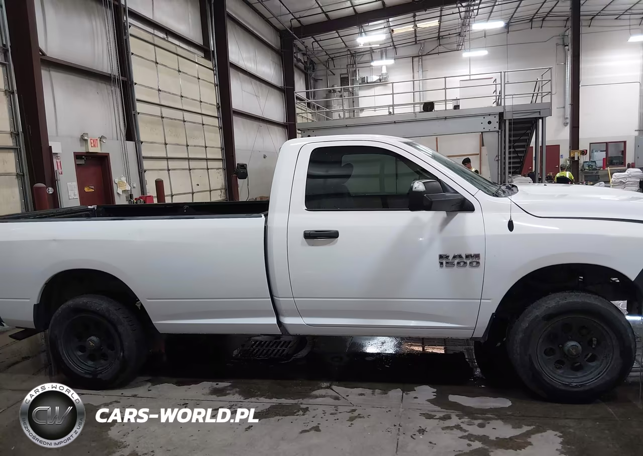 2017 Ram 1500 Tradesman 4X4 8' Box VIN:3C6JR7DG4HG735895 - 13