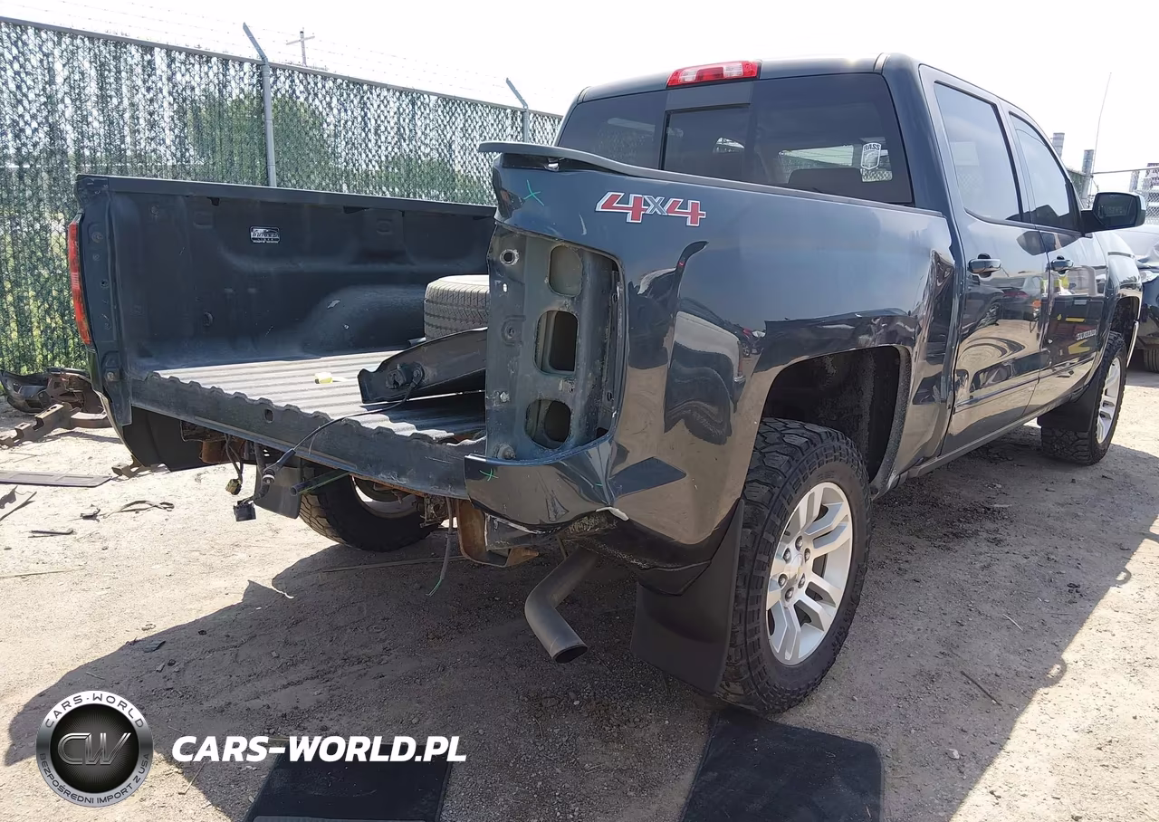 2017 Chevrolet Silverado 1500 Lt VIN:3GCUKREC7HG427122 - 4