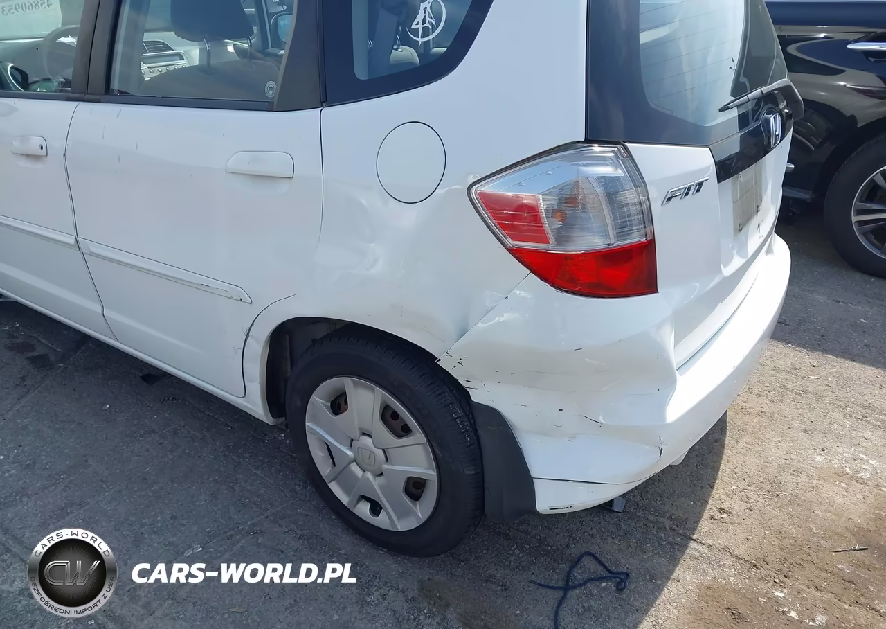 2012 Honda Fit VIN:JHMGE8H30CS003100 - 6