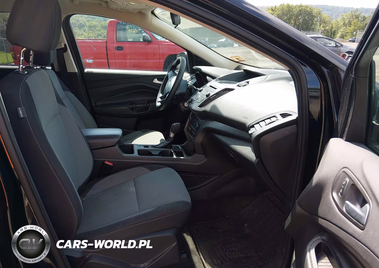 2017 Ford Escape Se VIN:1FMCU9GD2HUE50800 - 5