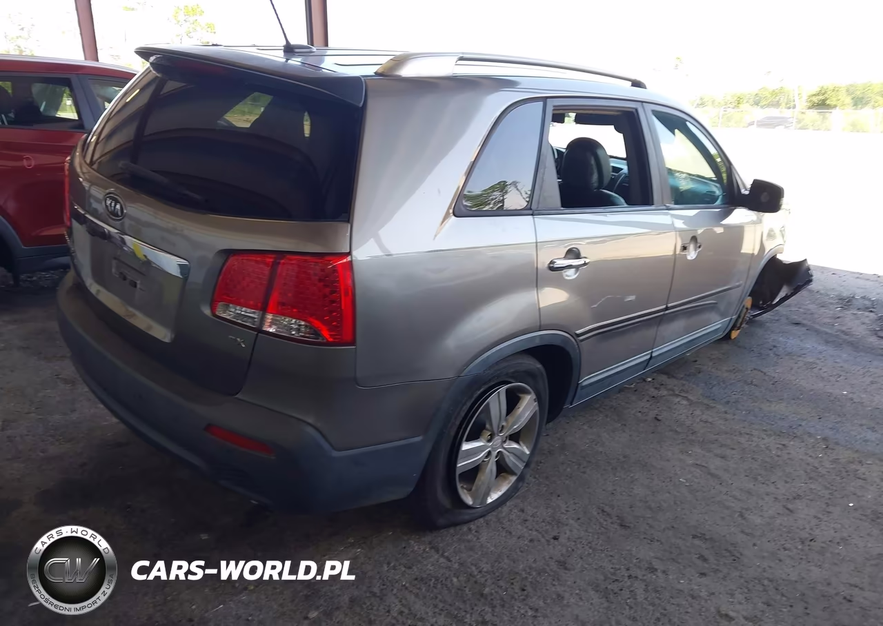 2013 Kia Sorento Ex VIN:5XYKU4A69DG321476 - 4