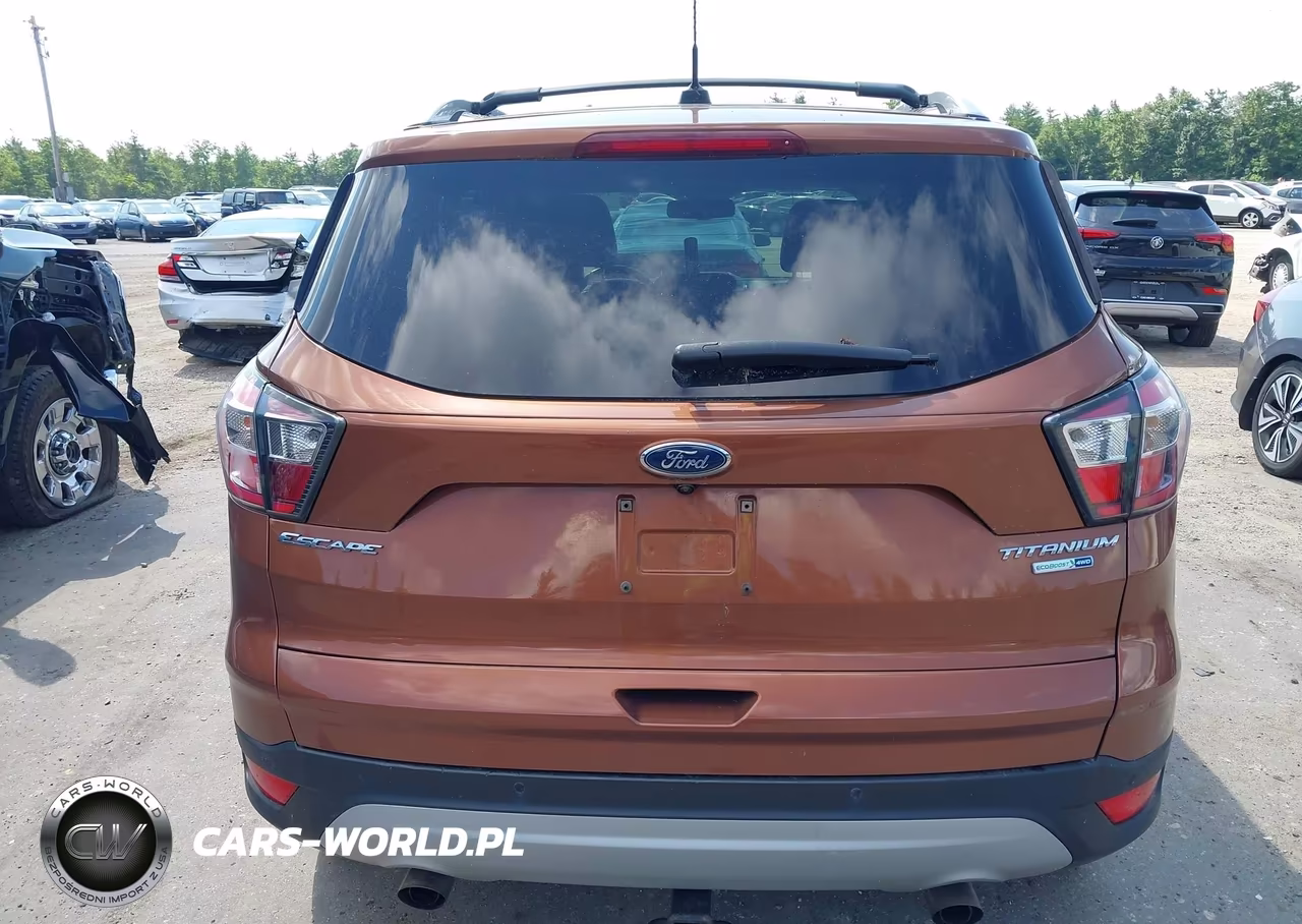 2017 Ford Escape Titanium VIN:1FMCU9JD5HUA86364 - 16