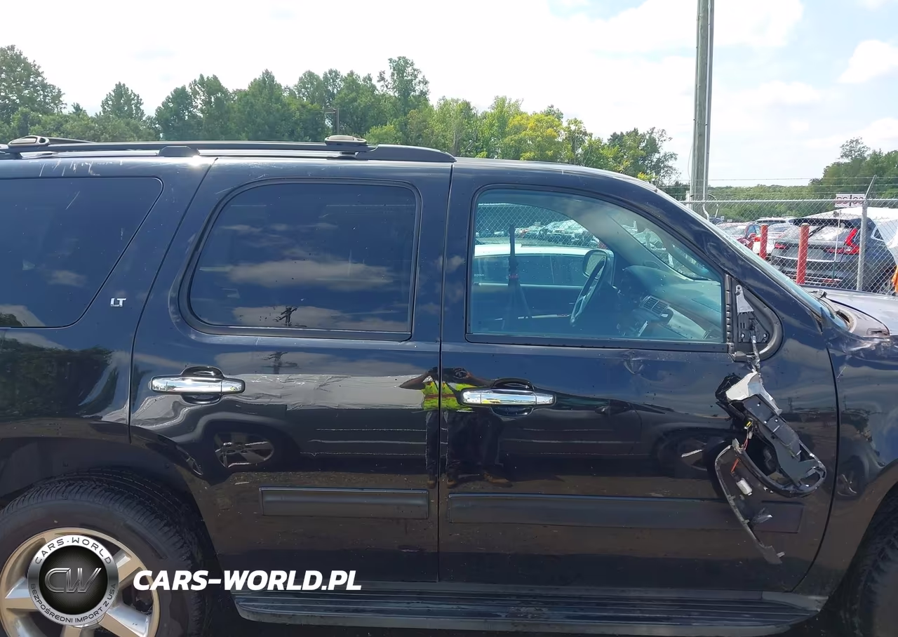 2014 Chevrolet Tahoe Lt VIN:1GNSKBE08ER155493 - 13