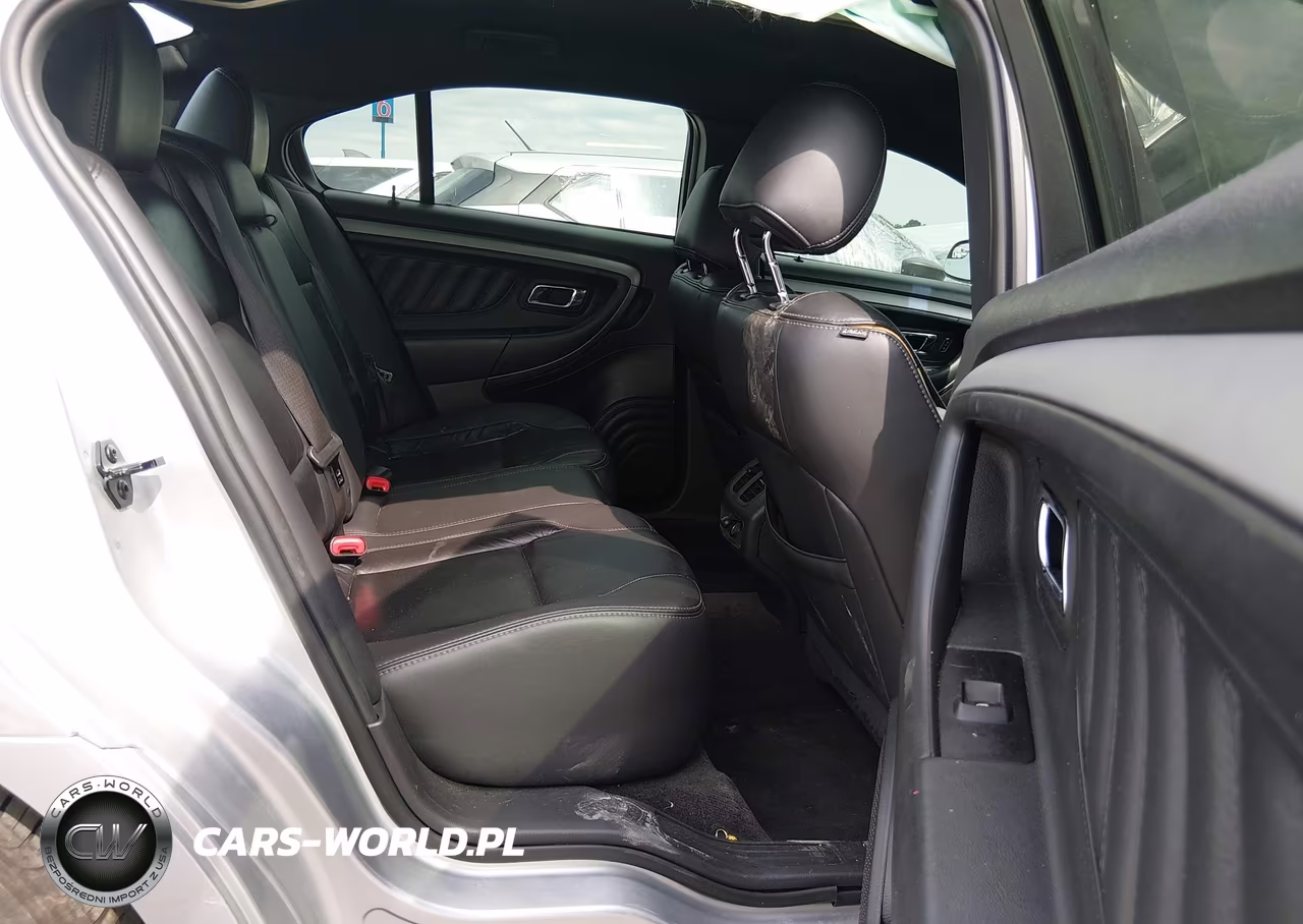 2018 Ford Taurus Sel VIN:1FAHP2E88JG111824 - 8