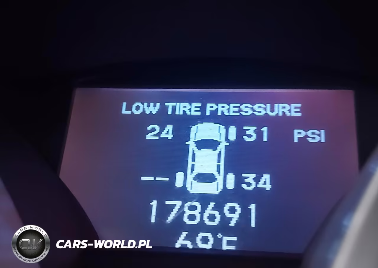 2011 Acura Tl 3.7 VIN:19UUA9F5XBA001354 - 16