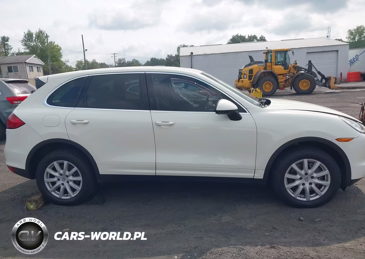 2011 Porsche Cayenne VIN:WP1AA2A23BLA10387 - 13
