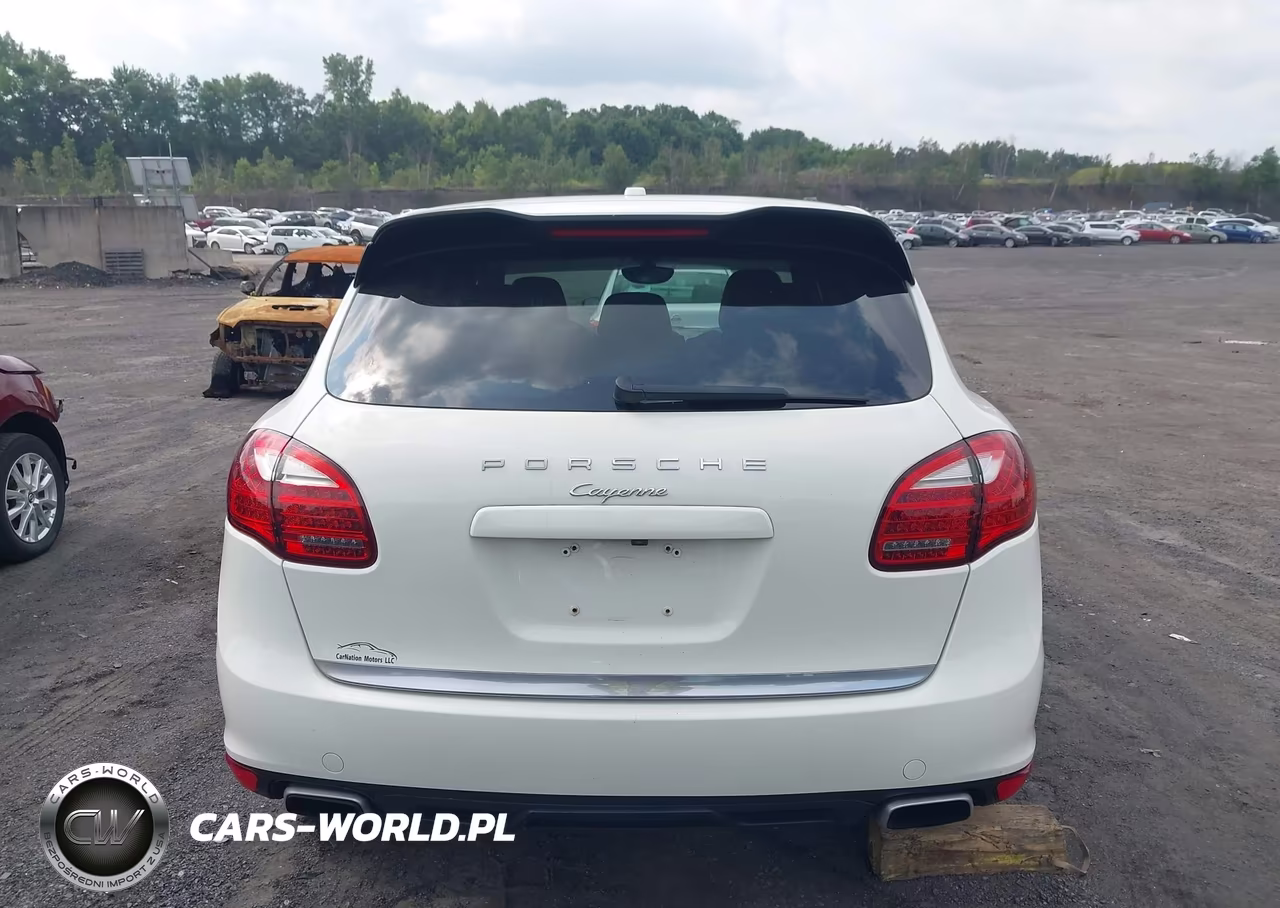 2011 Porsche Cayenne VIN:WP1AA2A23BLA10387 - 16