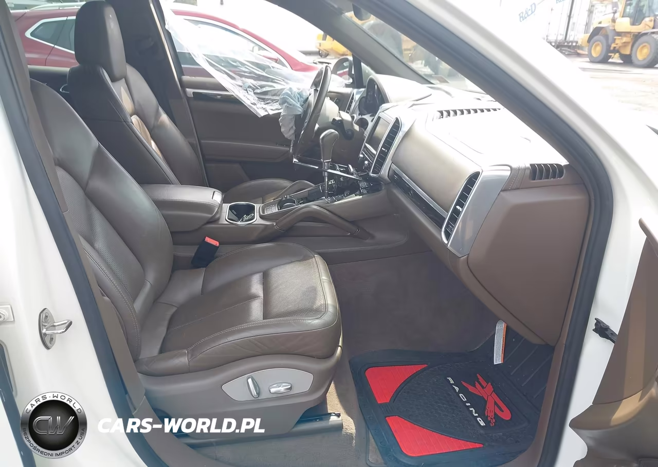 2011 Porsche Cayenne VIN:WP1AA2A23BLA10387 - 5