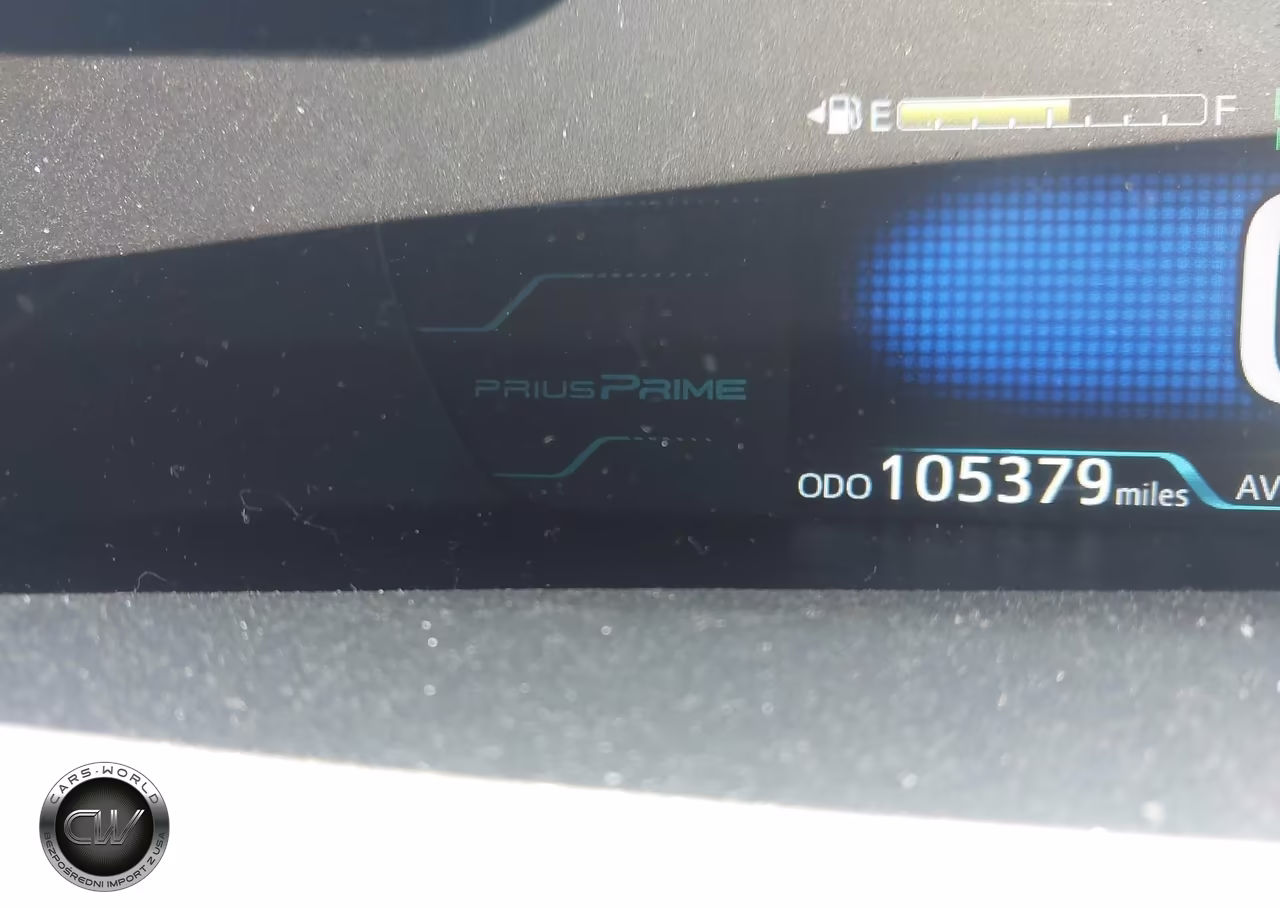 2018 Toyota Prius Prime Plus VIN:JTDKARFP3J3083096 - 15