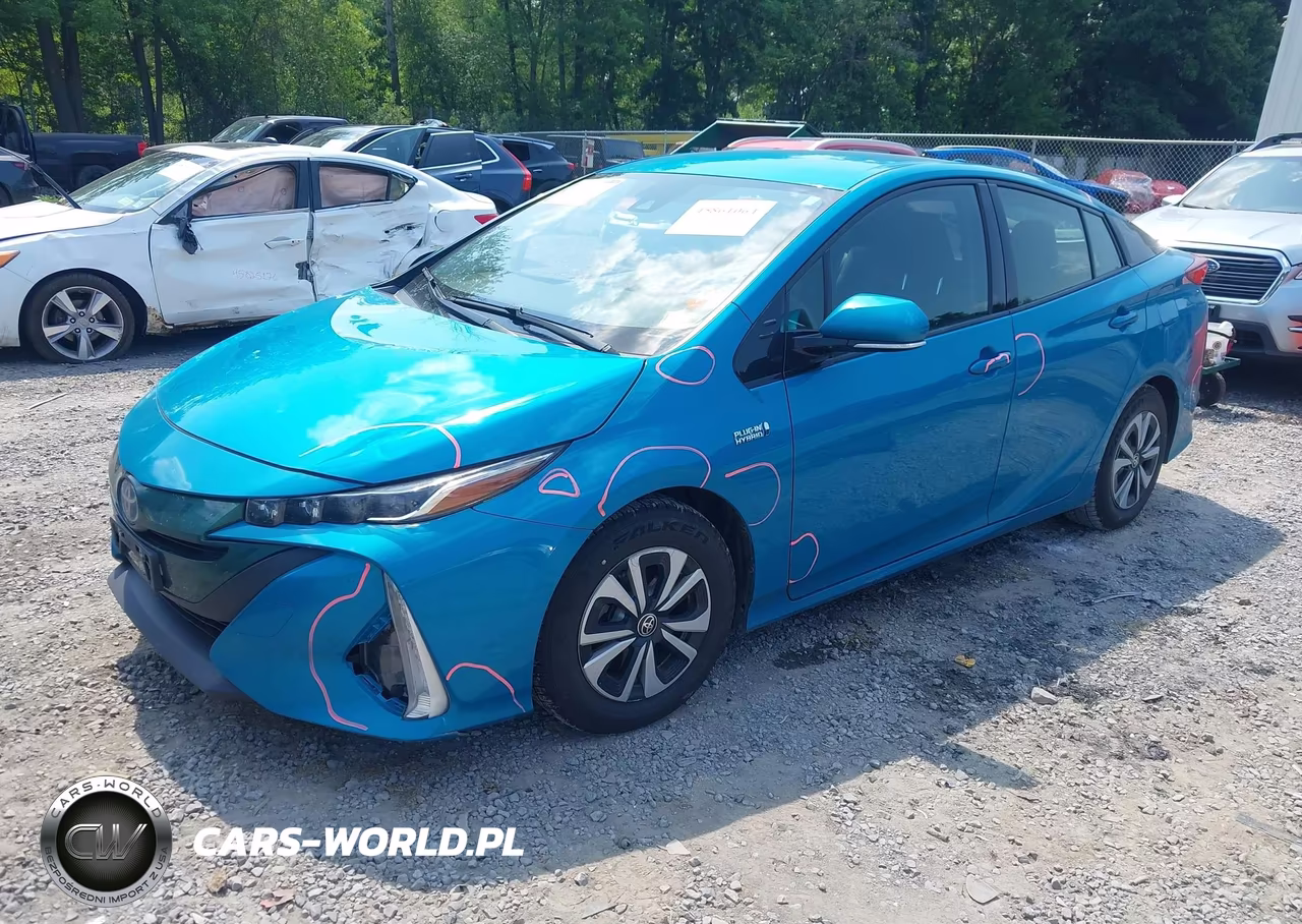 2018 Toyota Prius Prime Plus VIN:JTDKARFP3J3083096 - 2