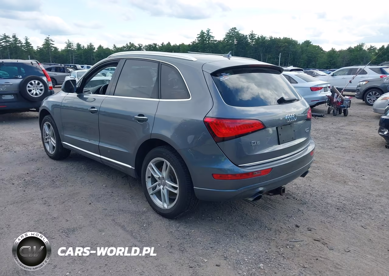 2016 Audi Q5 2.0T Premium VIN:WA1L2AFP0GA070615 - 3