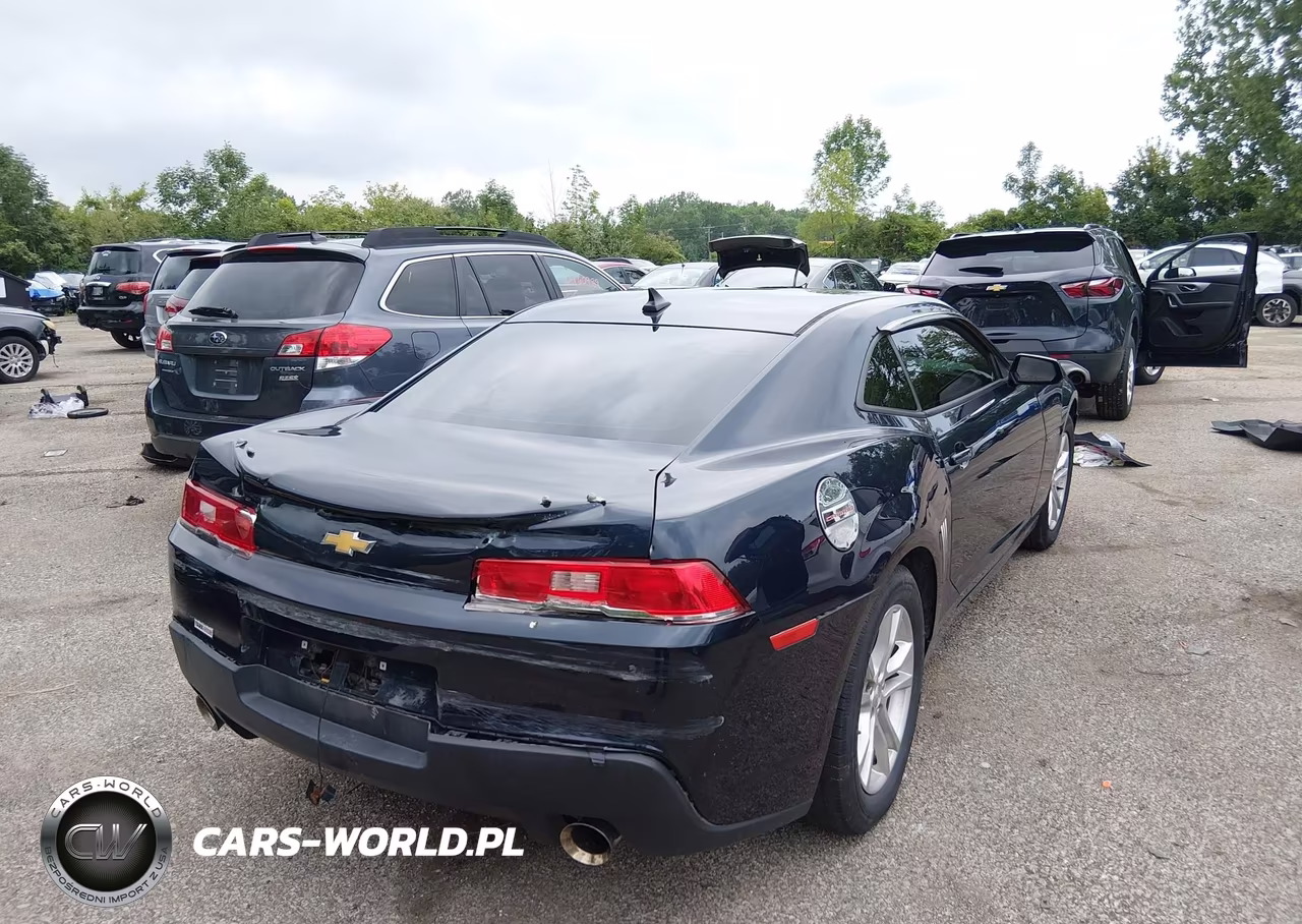 2015 Chevrolet Camaro 2Ls VIN:2G1FB1E37F9141586 - 4