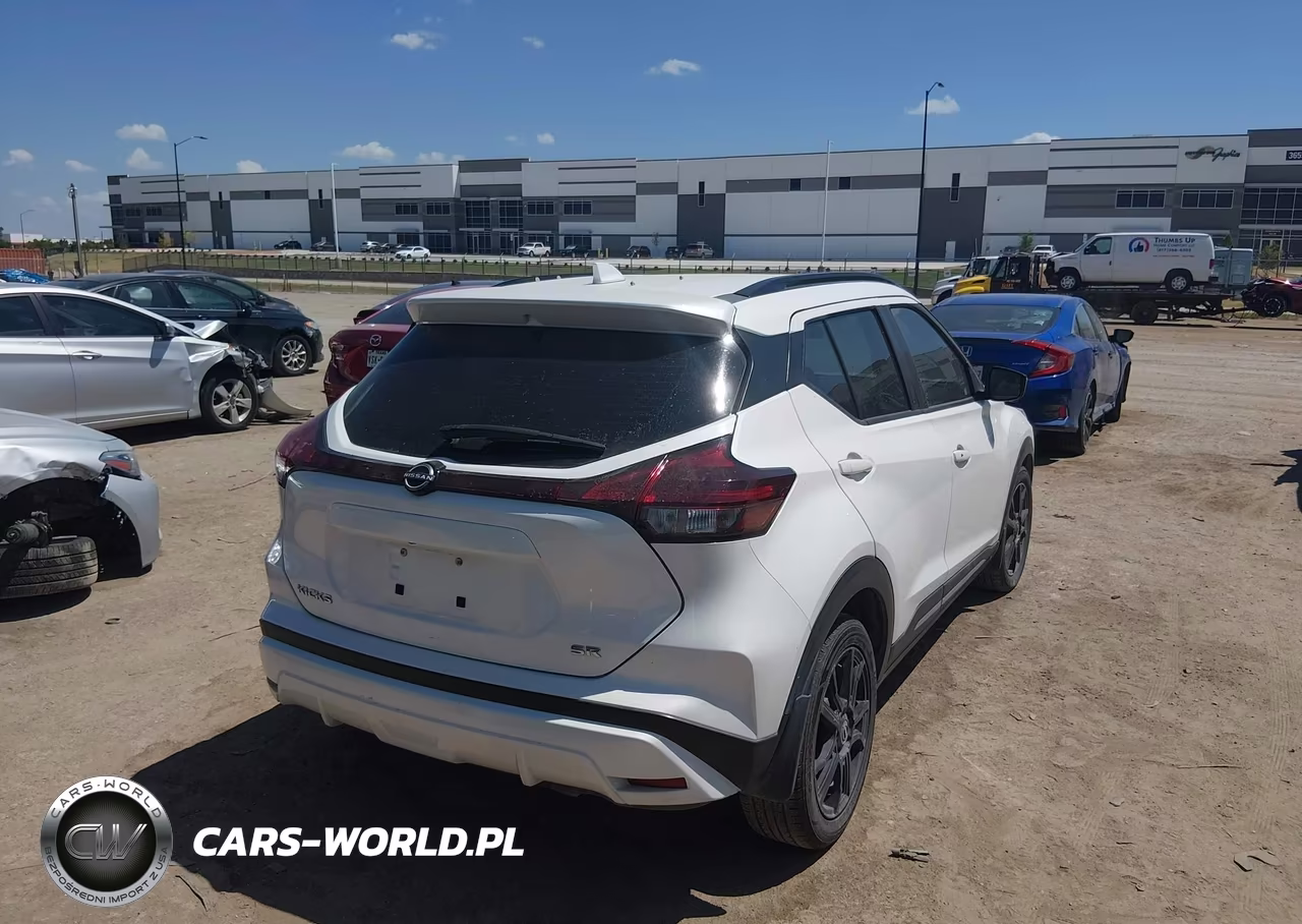 2023 Nissan Kicks Sr Xtronic Cvt VIN:3N1CP5DV0PL504219 - 4