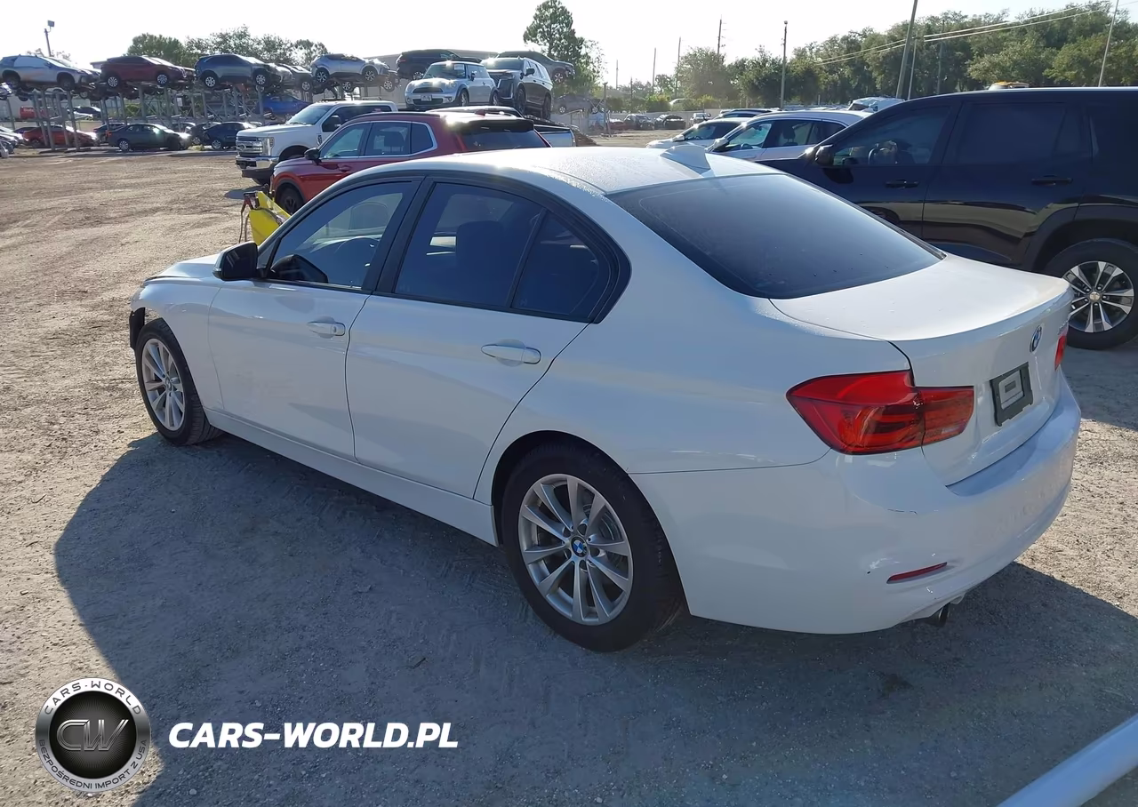 2018 BMW 320I VIN:WBA8E1G5XJNU93425 - 3