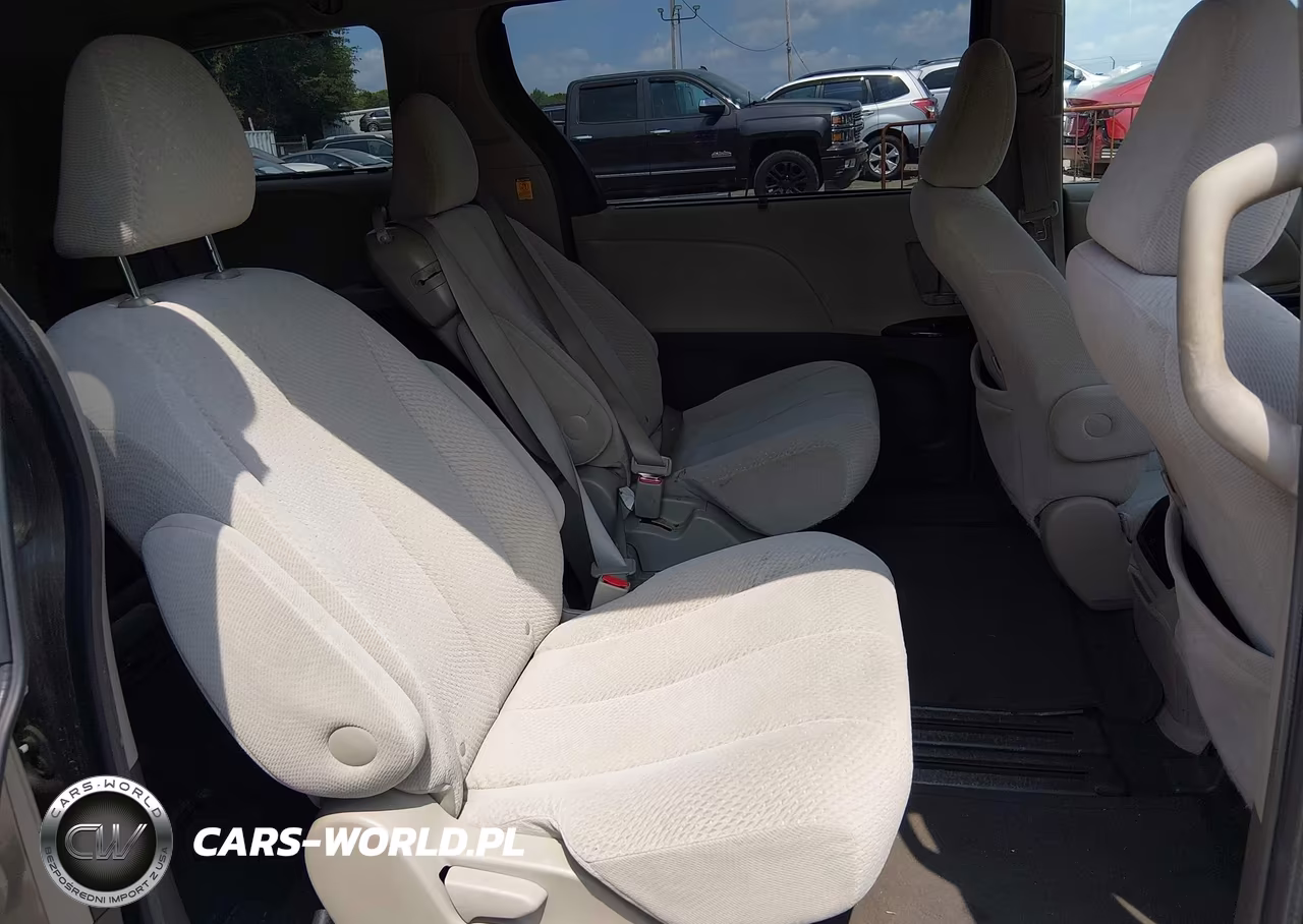 2011 Toyota Sienna Le V6 VIN:5TDKK3DC1BS042928 - 8