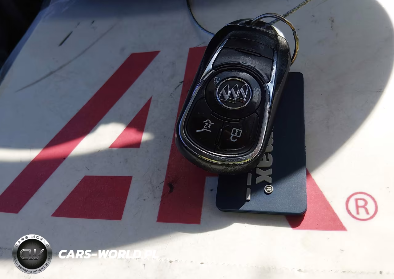 2017 Buick Envision Essence VIN:LRBFXDSA8HD111742 - 11