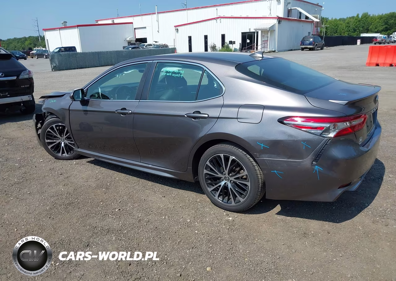 2019 Toyota Camry Se VIN:4T1B11HK3KU769066 - 3