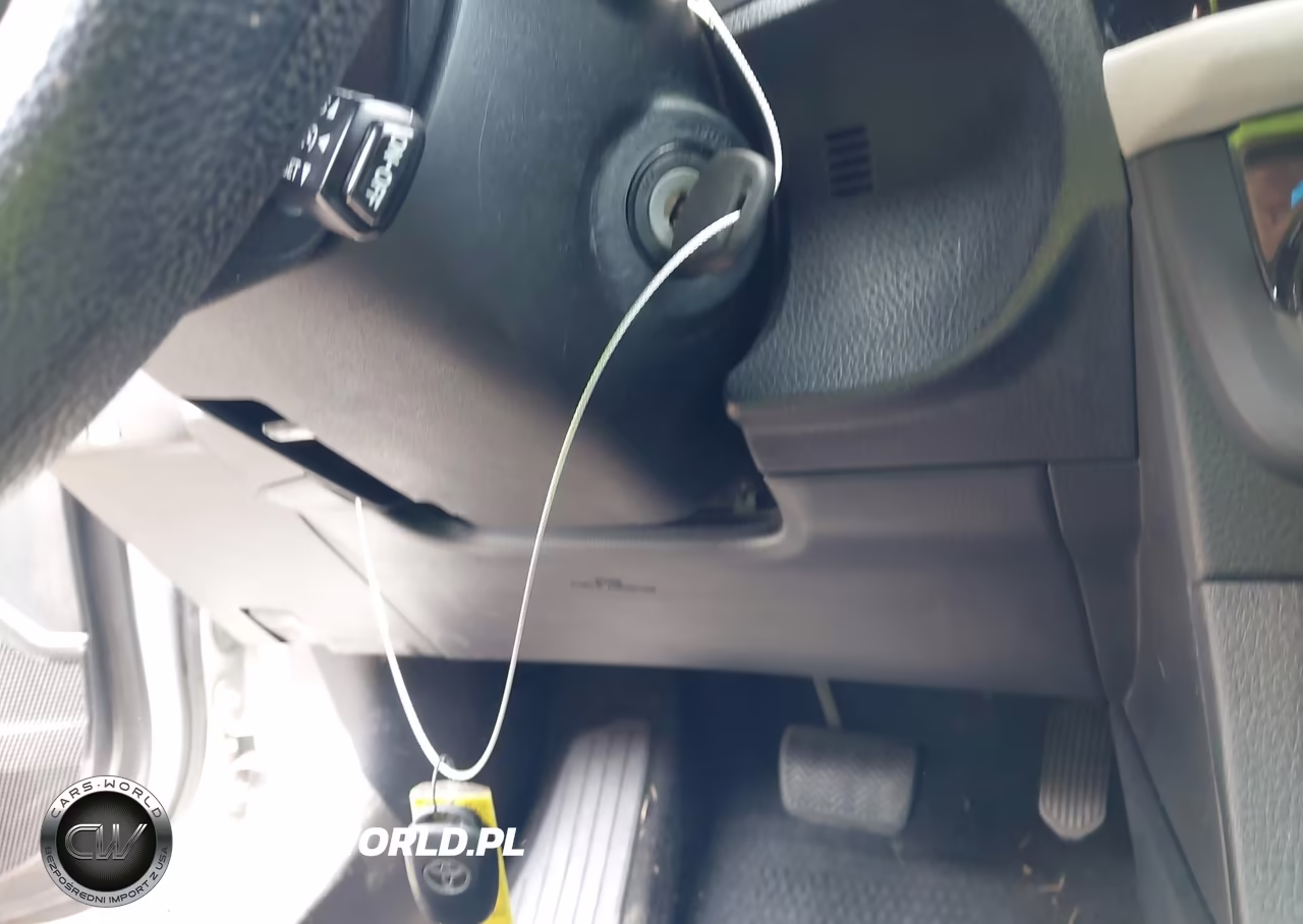 2016 Toyota Corolla Le VIN:2T1BURHE9GC702321 - 11