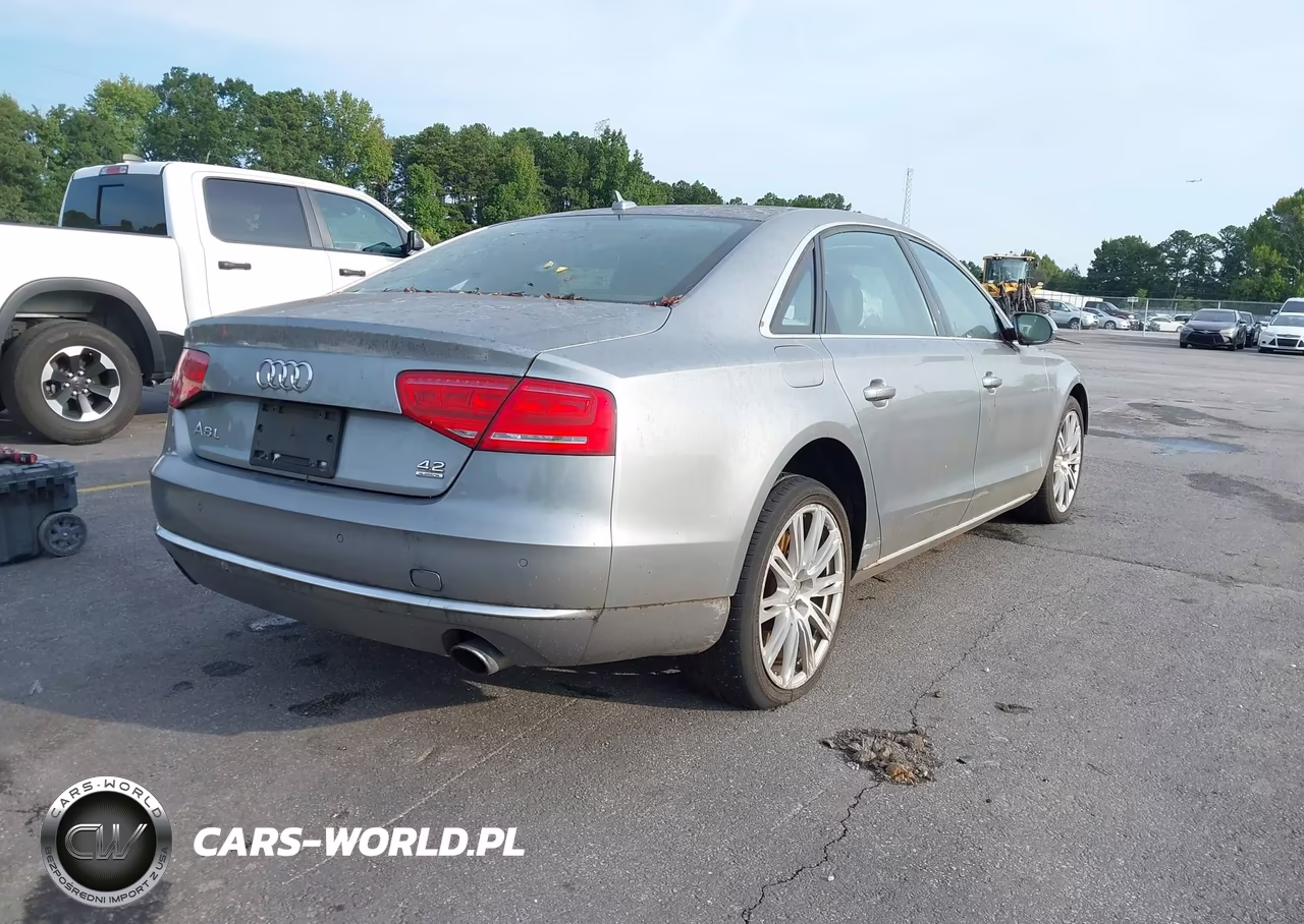 2012 Audi A8 L L 4.2 (Tiptronic) (No Longer Orderable) VIN:WAURVAFD9CN003556 - 4