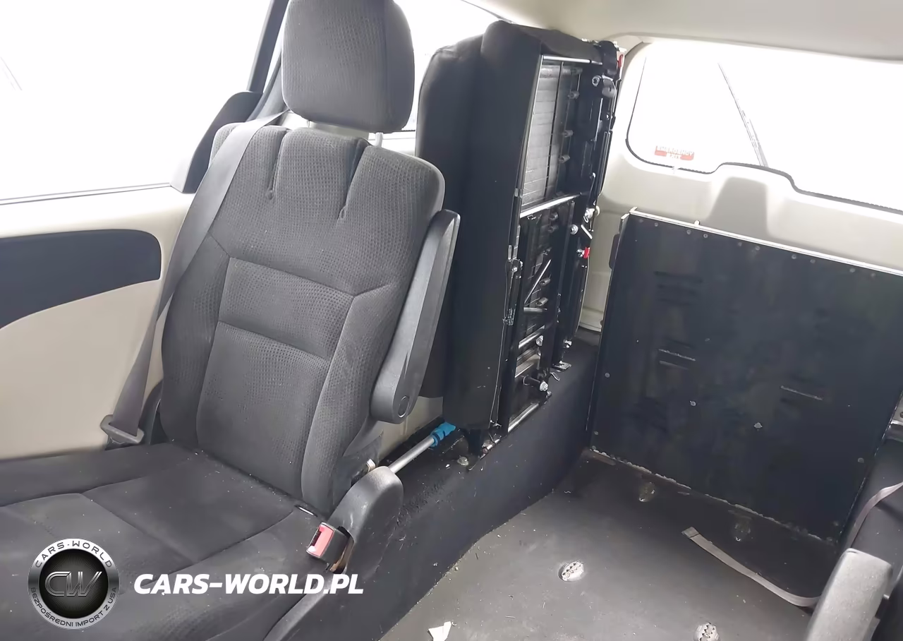 2019 Dodge Grand Caravan Se VIN:2C4RDGBG1KR639396 - 8