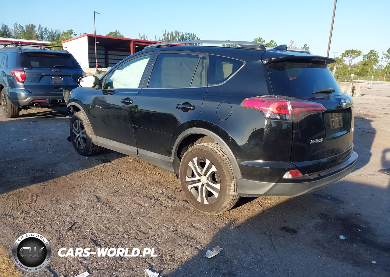 2017 Toyota Rav4 Le VIN:2T3ZFREV3HW360546 - 3