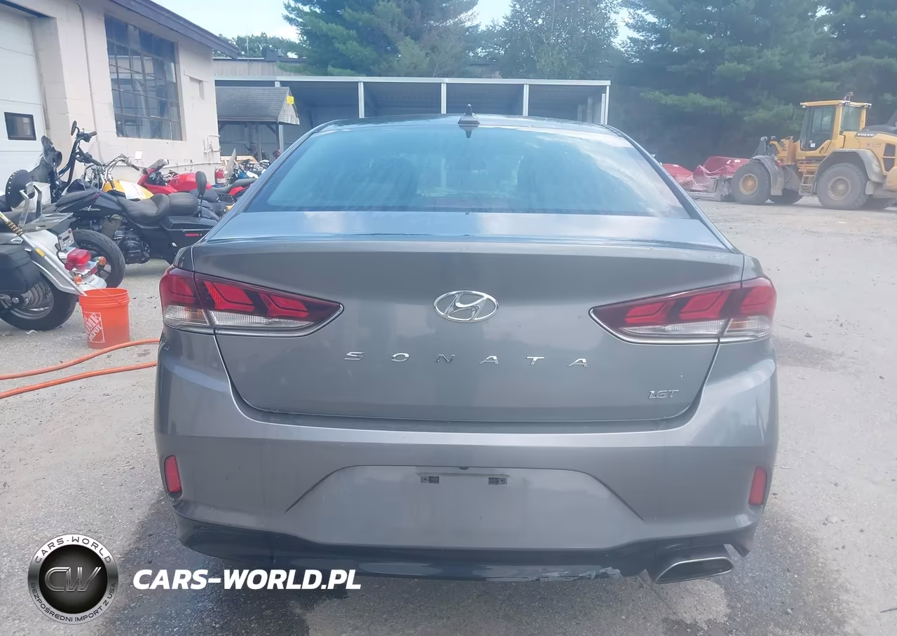 2018 Hyundai Sonata Eco VIN:5NPE24AA2JH680003 - 18