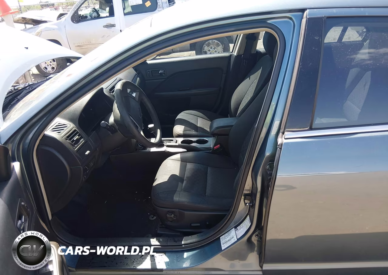 2012 Ford Fusion Se VIN:3FAHP0HA4CR288563 - 17