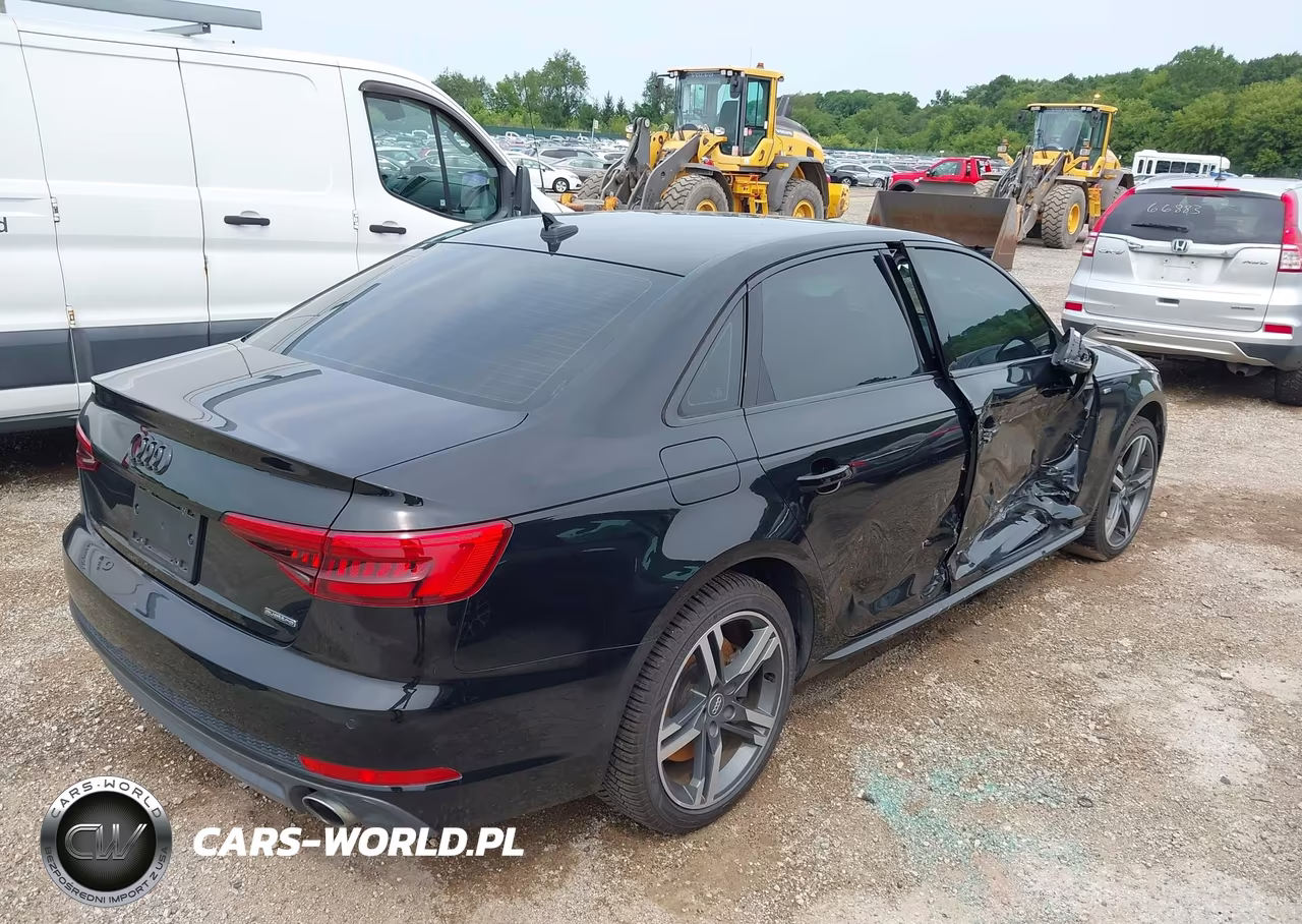 2017 Audi A4 Premium Plus VIN:WAUENAF42HN017983 - 4