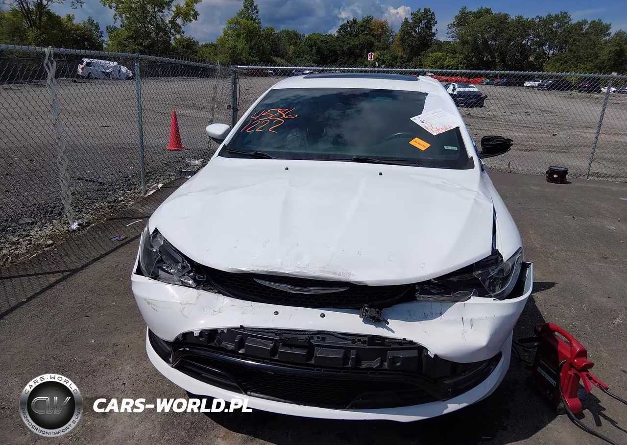 2015 Chrysler 200 S VIN:1C3CCCDGXFN540808 - 6