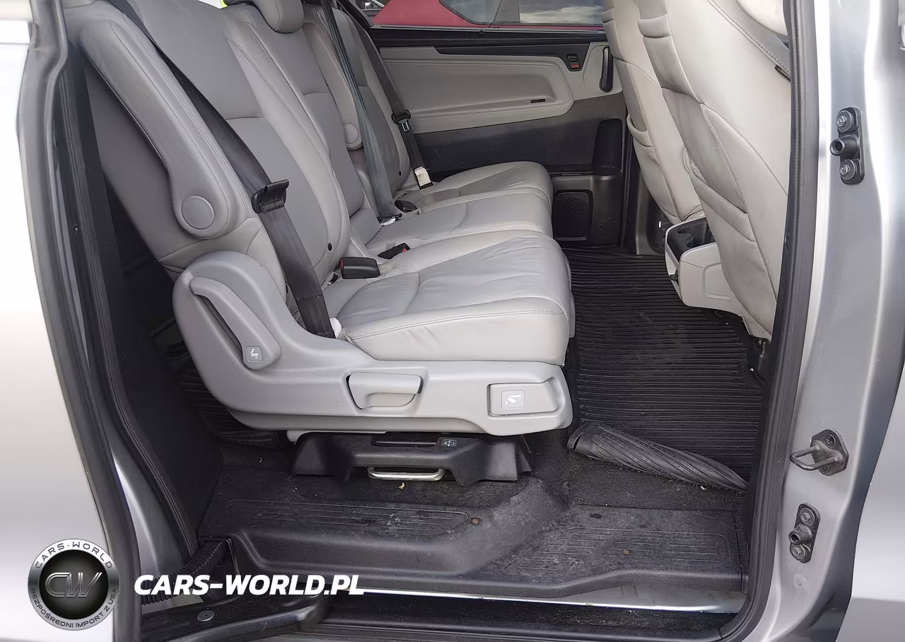 2018 Honda Odyssey Ex-L VIN:5FNRL6H77JB043787 - 8