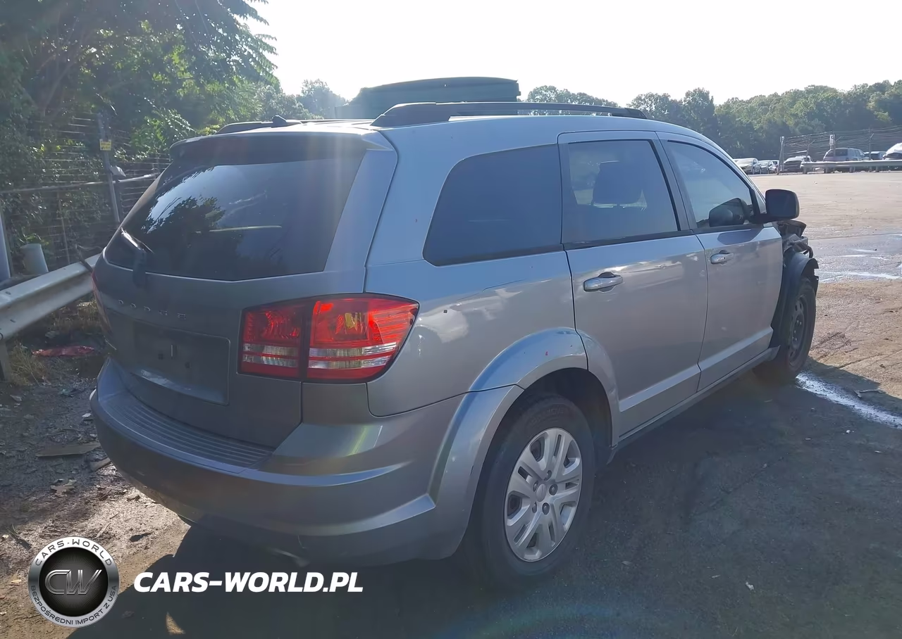 2018 Dodge Journey Se VIN:3C4PDCAB1JT158839 - 4