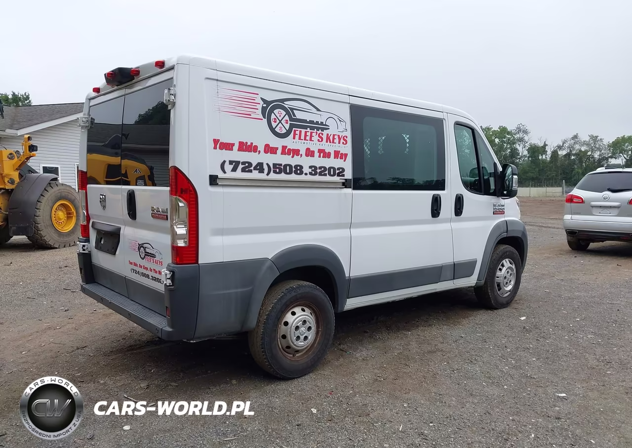 2018 Ram Promaster 1500 Low Roof 118 Wb VIN:3C6TRVNGXJE151157 - 4
