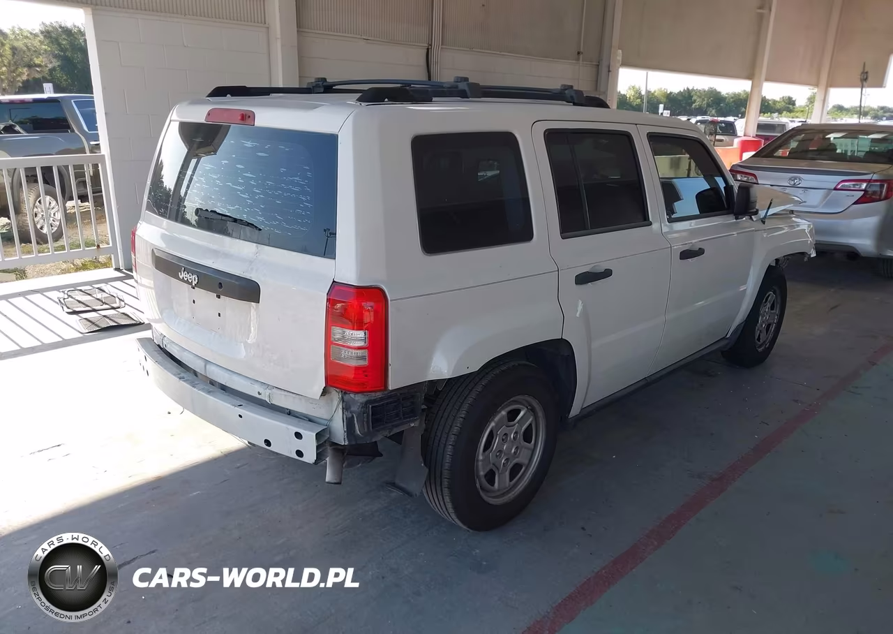 2009 Jeep Patriot Sport VIN:1J4FT28B69D122879 - 4