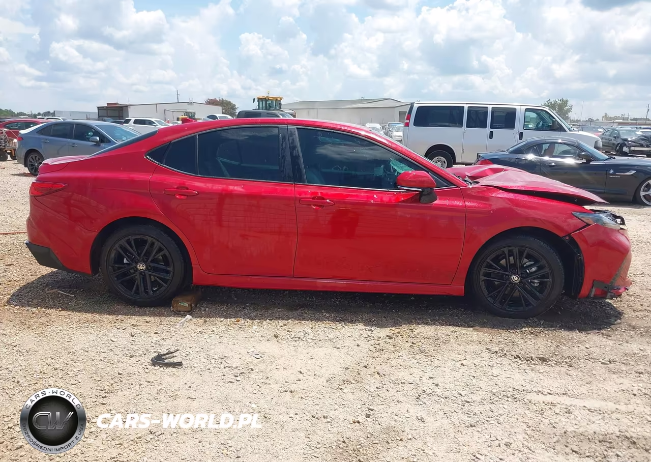 2026 Toyota Camry Se VIN:4T1DAACK8TU262830 - 13