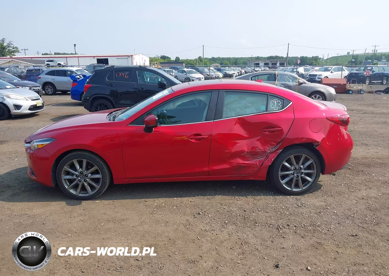 2018 Mazda Mazda3 Grand Touring VIN:3MZBN1W34JM196408 - 15