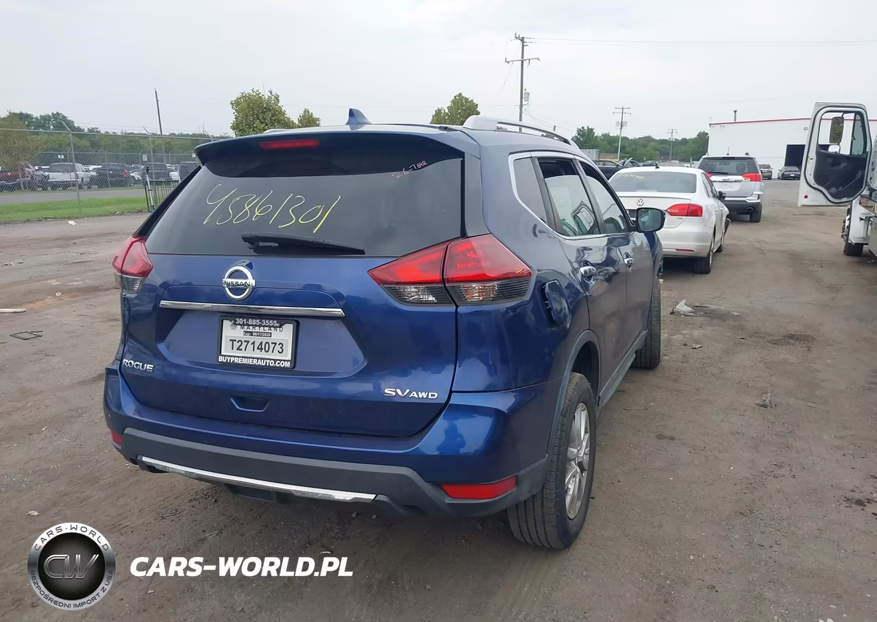 2018 Nissan Rogue Sv VIN:5N1AT2MVXJC729132 - 4