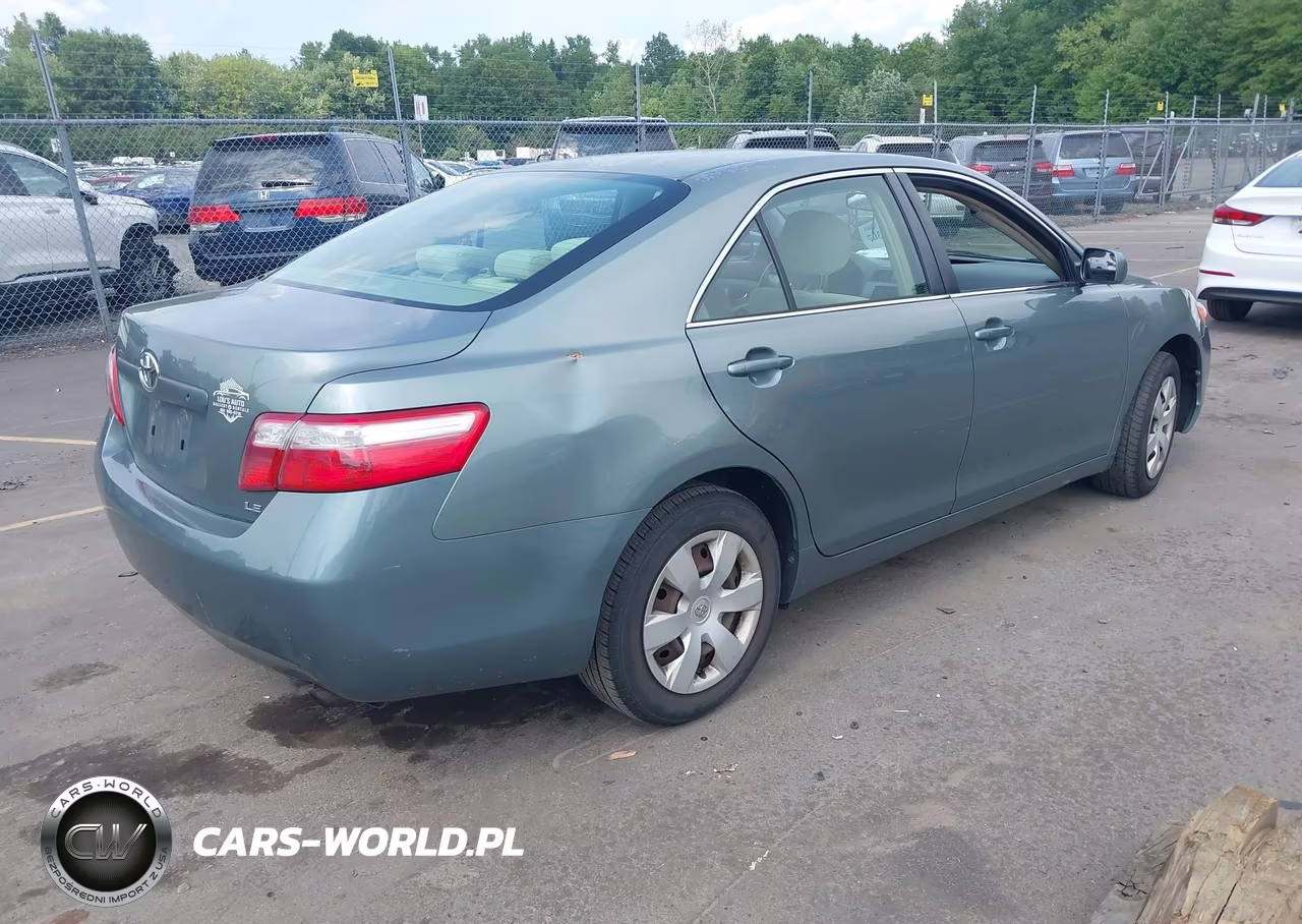 2007 Toyota Camry Le VIN:JTNBE46K373086998 - 4