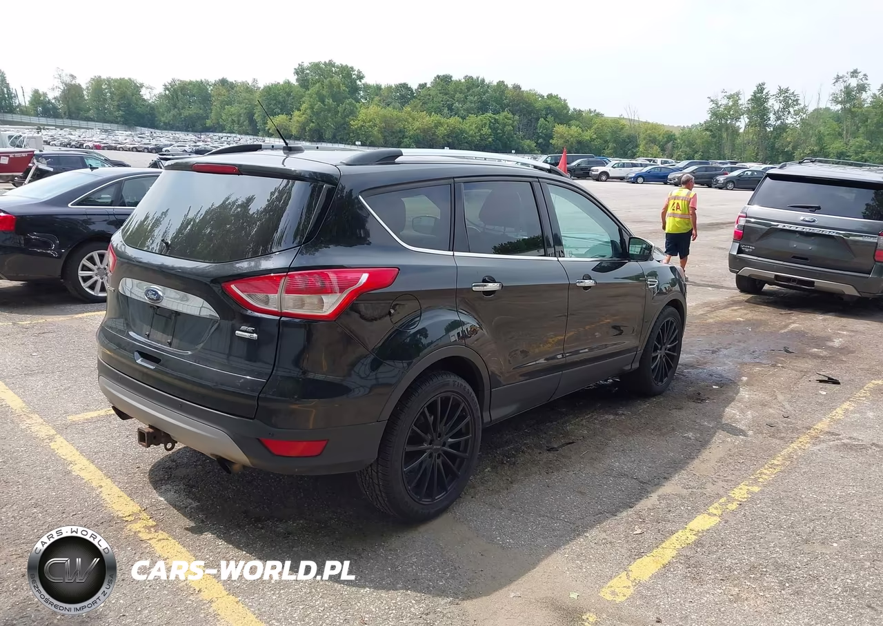 2015 Ford Escape Se VIN:1FMCU9G98FUC09073 - 4