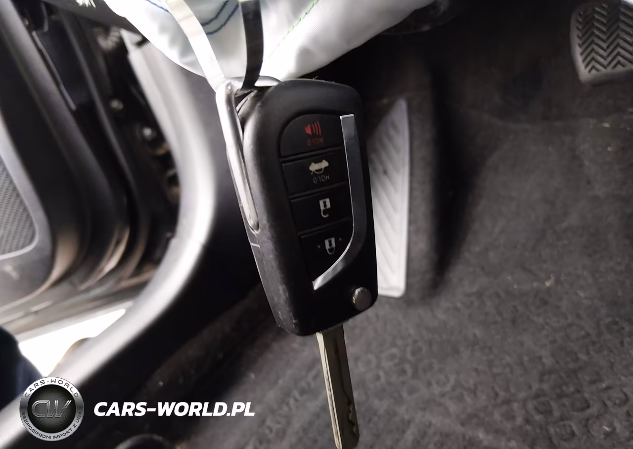 2020 Toyota Corolla Le VIN:JTDEPRAE3LJ098536 - 11